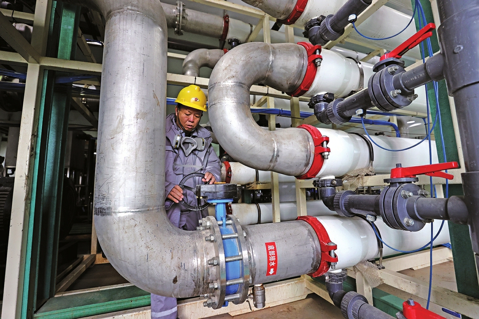 長(cháng)清馬山垃圾焚燒發(fā)電項目日焚燒約1500噸，年發(fā)電2億度，可滿(mǎn)足近6萬(wàn)戶(hù)家庭一年的用電 垃圾焚燒 發(fā)電生金